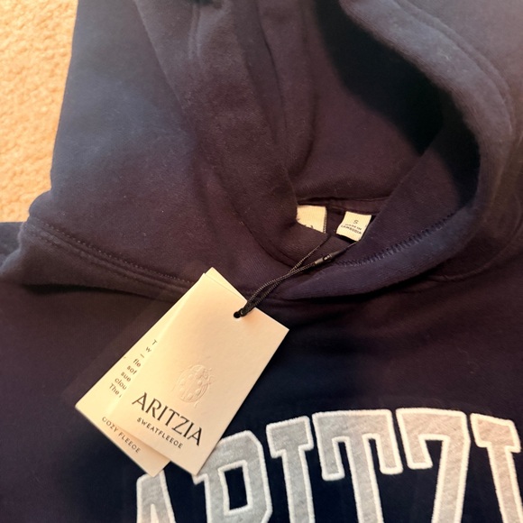 NWT aritzia Cozy Sweatfleece Perfect Hoodie size s - Picture 8 of 11